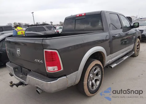 2015 Ram 1500 Laramie из США, поврежденный, VIN 1C6RR7NM7FS609575